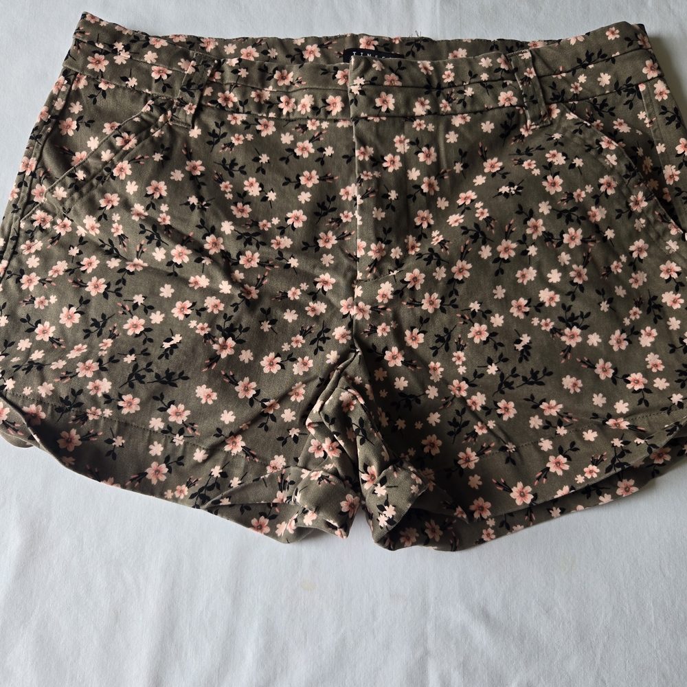 Tinsel Olive Floral Print Shorts with Pink Blossoms